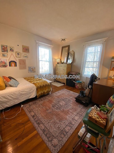 Boston - 3 Beds, 1 Baths