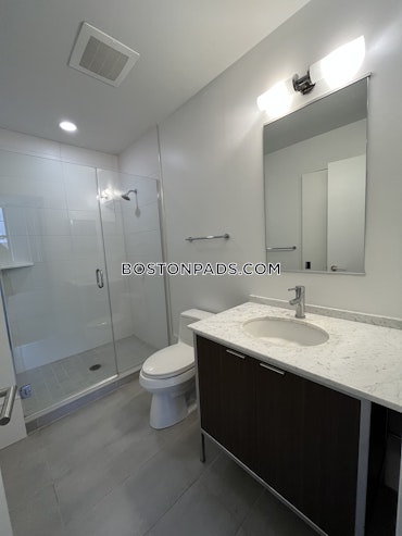 Boston - 2 Beds, 2 Baths