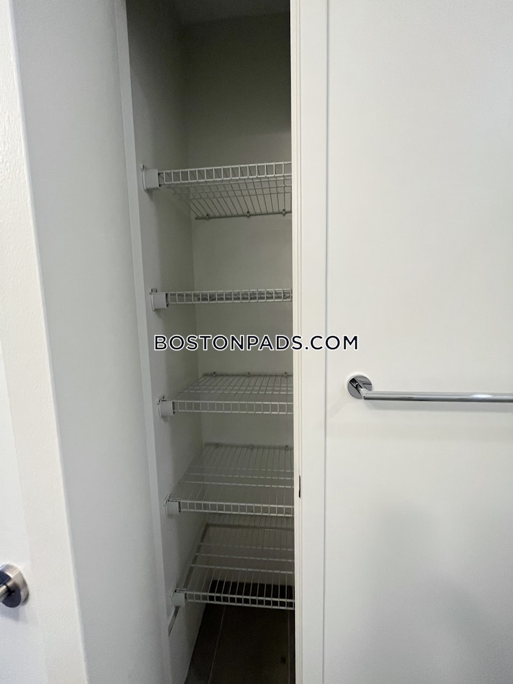 Atlantic Ave., Boston