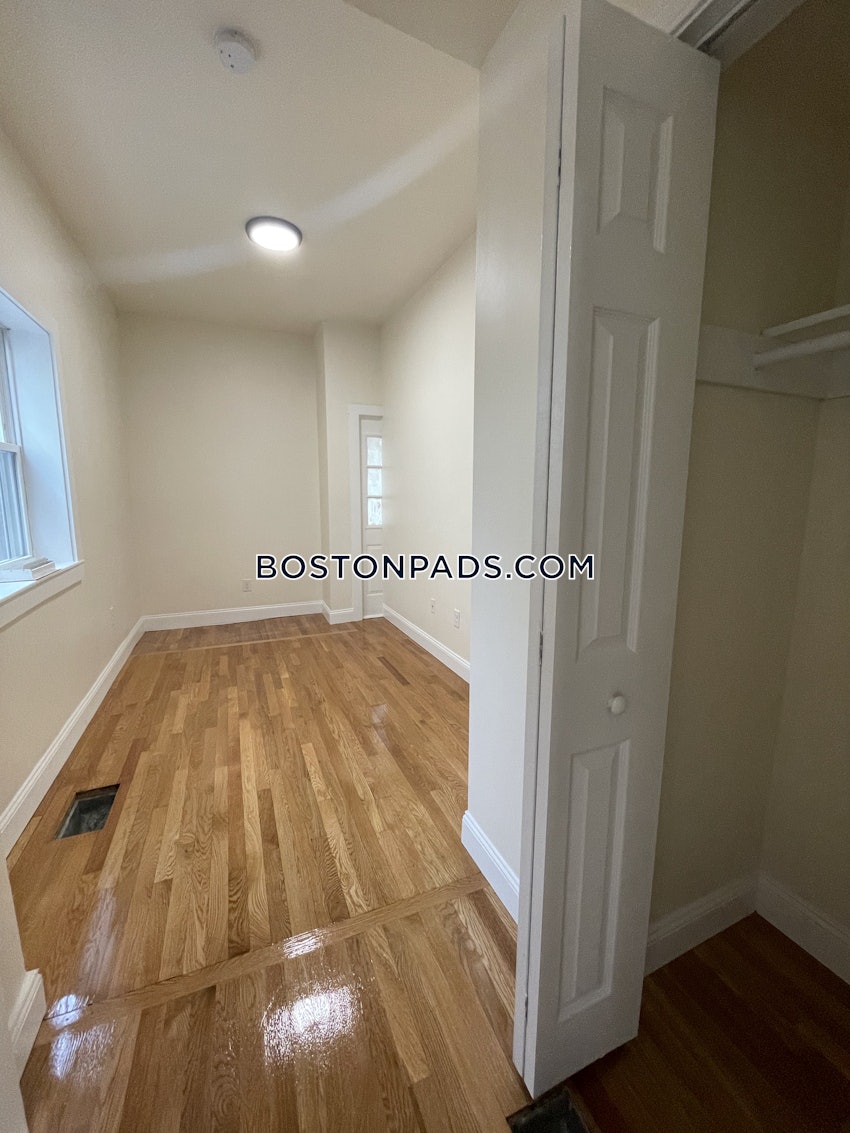 BOSTON - SOUTH BOSTON - EAST SIDE - 3 Beds, 1 Bath - Image 33