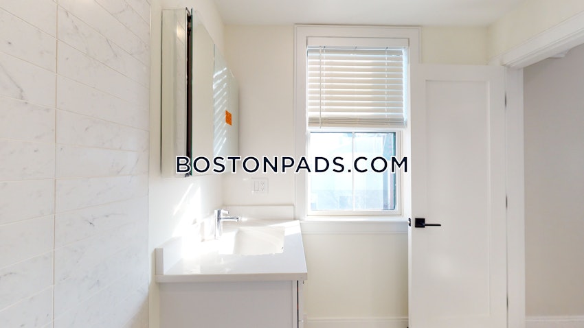 BOSTON - EAST BOSTON - MAVERICK - 3 Beds, 2 Baths - Image 17