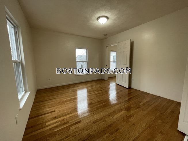 Malden - $3,300+ /mo
