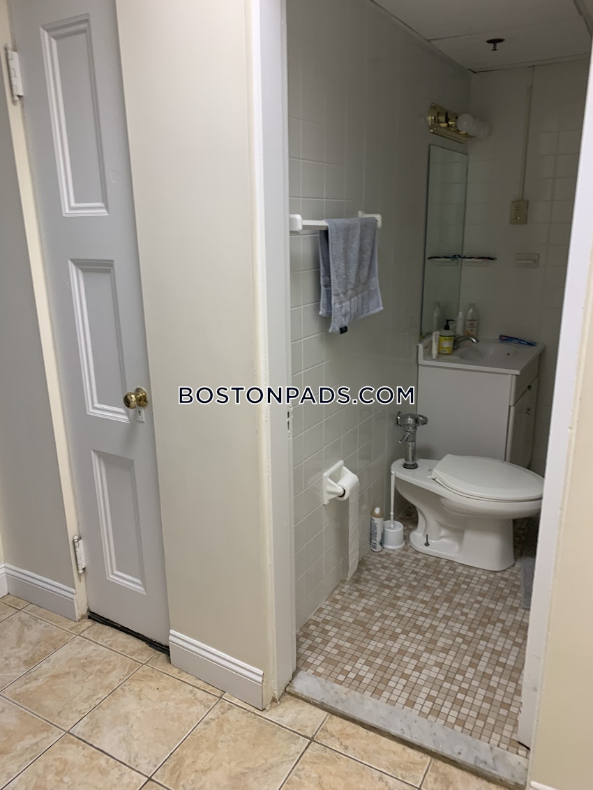 BOSTON - CHINATOWN - 1 Bed, 1 Bath - Image 10