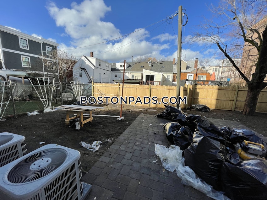 BOSTON - EAST BOSTON - MAVERICK - 3 Beds, 2 Baths - Image 15