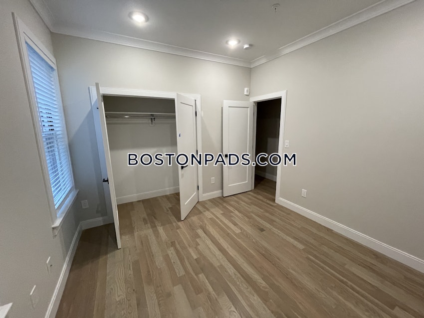 BOSTON - EAST BOSTON - MAVERICK - 3 Beds, 2 Baths - Image 24
