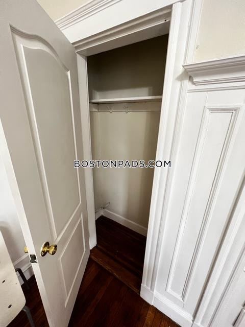 Boston - 3 Beds, 1 Baths