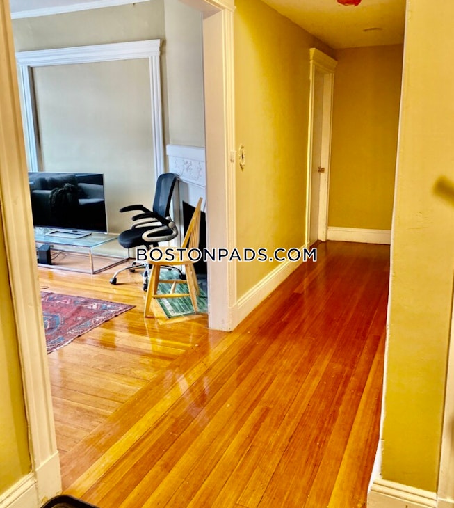 Brookline - $4,740+ /mo