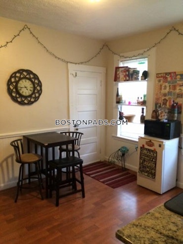 Boston - 3 Beds, 1 Baths