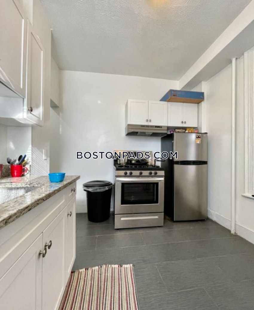 BOSTON - NORTHEASTERN/SYMPHONY - 1 Bed, 1 Bath - Image 2