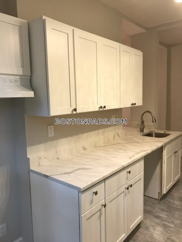 Boston - 2 Beds, 1 Baths