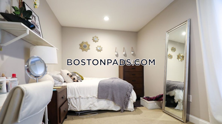 BOSTON - ALLSTON - 3 Beds, 1.5 Baths - Image 6