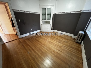 Boston - 3 Beds, 1 Baths