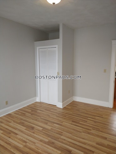 Boston - 2 Beds, 1 Baths