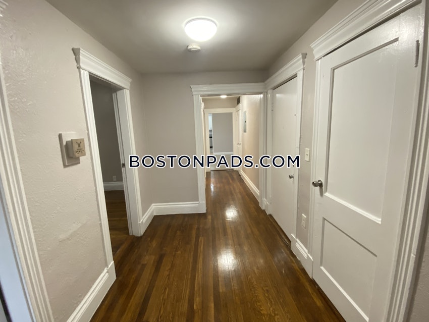 BOSTON - ROXBURY - 4 Beds, 1.5 Baths - Image 3