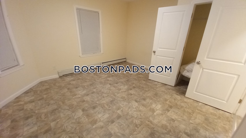 REVERE - 3 Beds, 1 Bath - Image 6