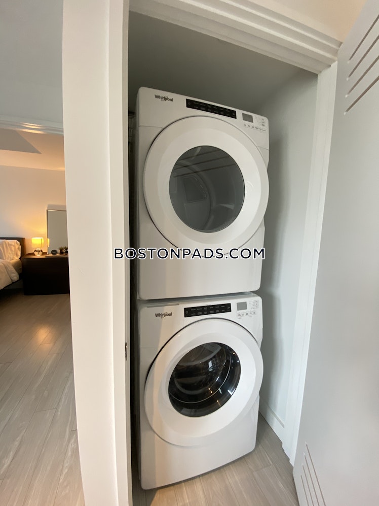 Congress St., Boston