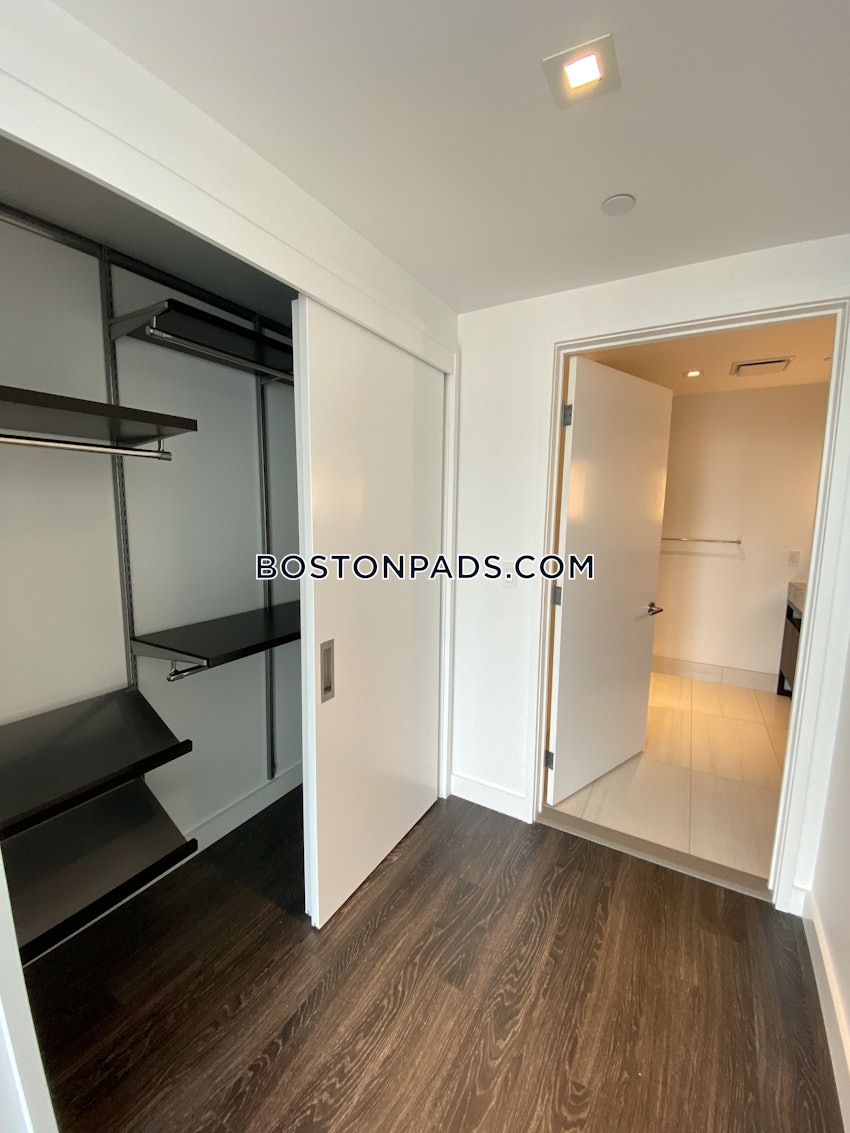 BOSTON - SEAPORT/WATERFRONT - 2 Beds, 1 Bath - Image 30