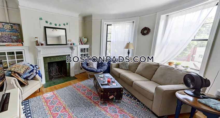 Brookline - $4,700+ /month