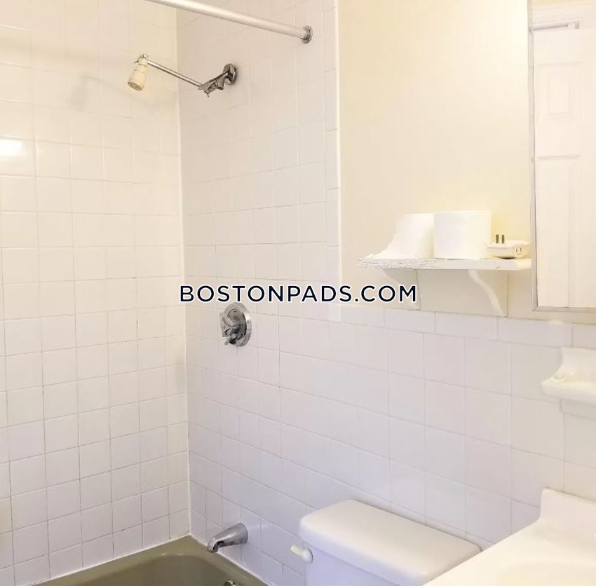 BOSTON - ALLSTON - 4 Beds, 2 Baths - Image 9