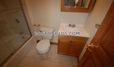 Boston - 4 Beds, 2 Baths