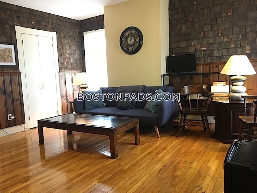 SOMERVILLE - PORTER SQUARE - 1 Bed, 1 Bath - Image 1