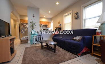 Boston - 5 Beds, 2 Baths