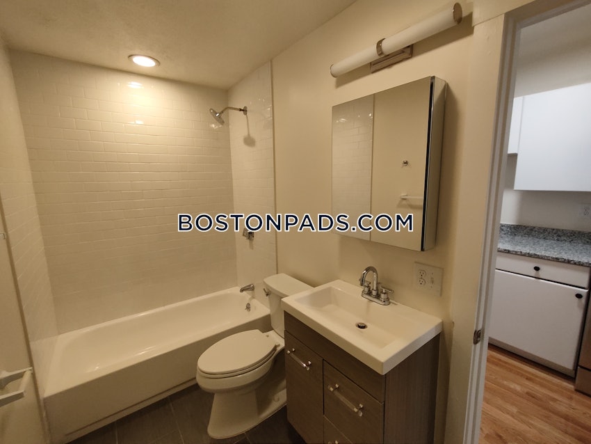 BOSTON - SOUTH BOSTON - EAST SIDE - 3 Beds, 1 Bath - Image 59