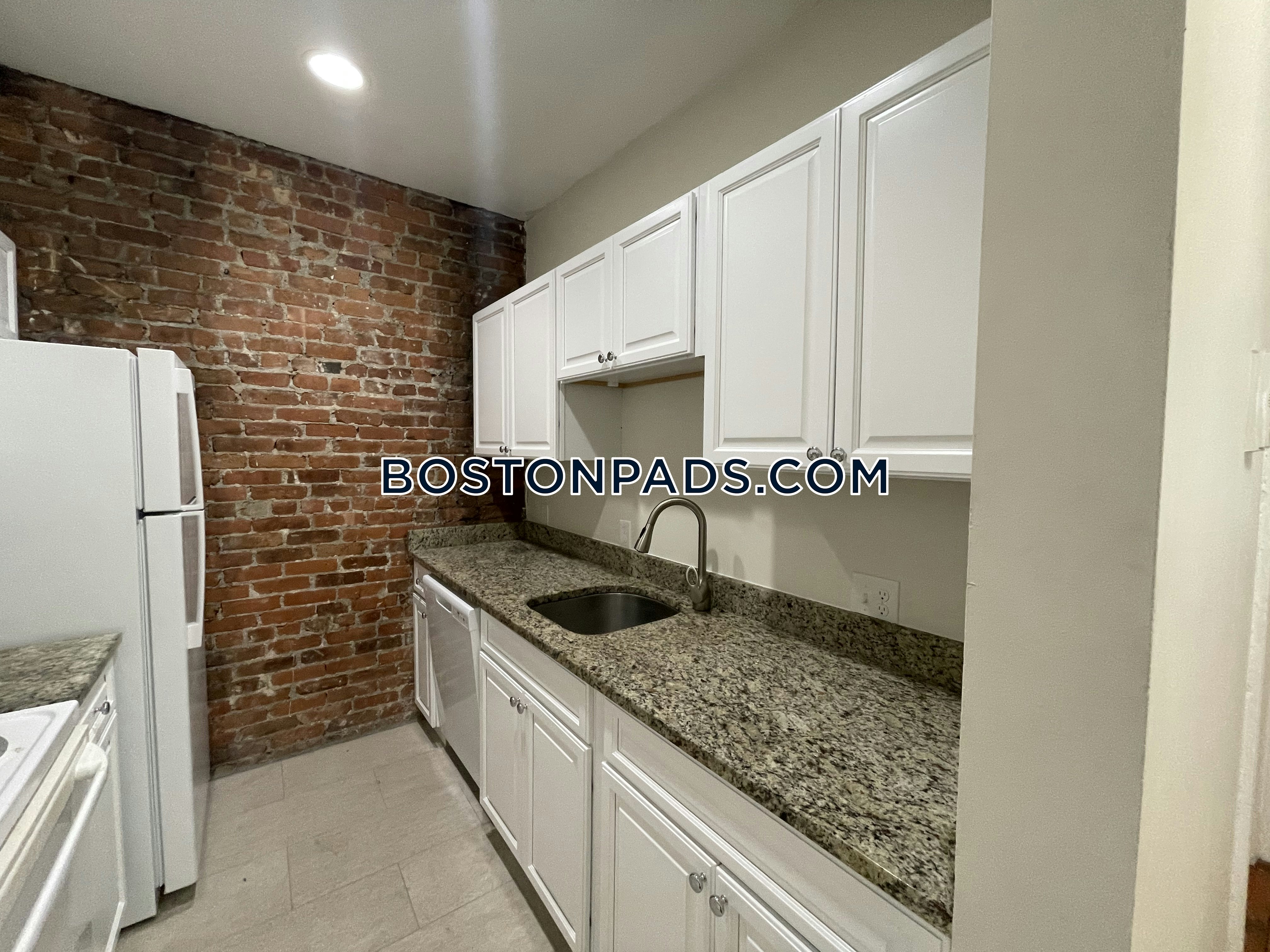 Boston - 3 Beds, 1 Baths