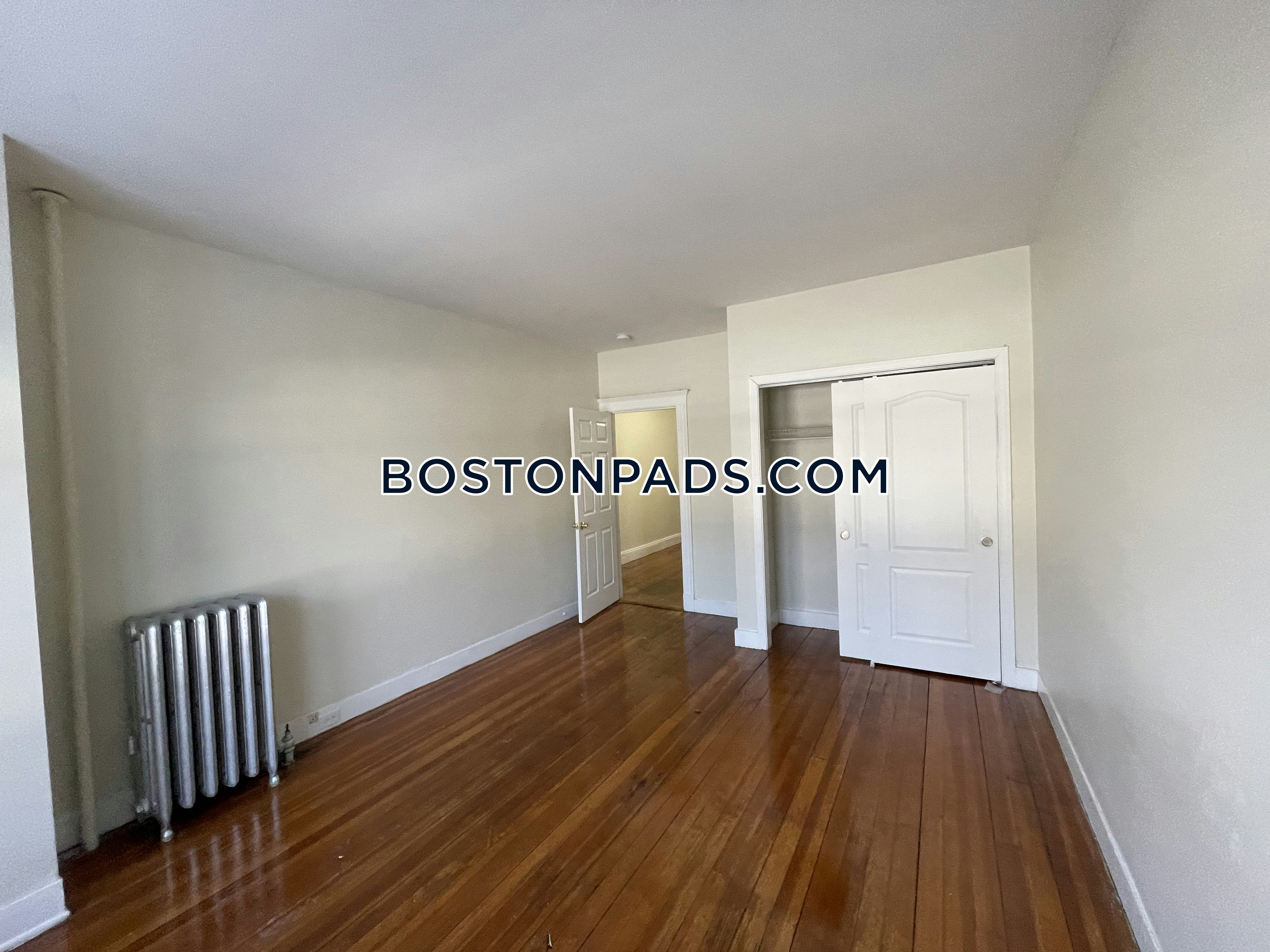 Boston - 3 Beds, 1 Baths