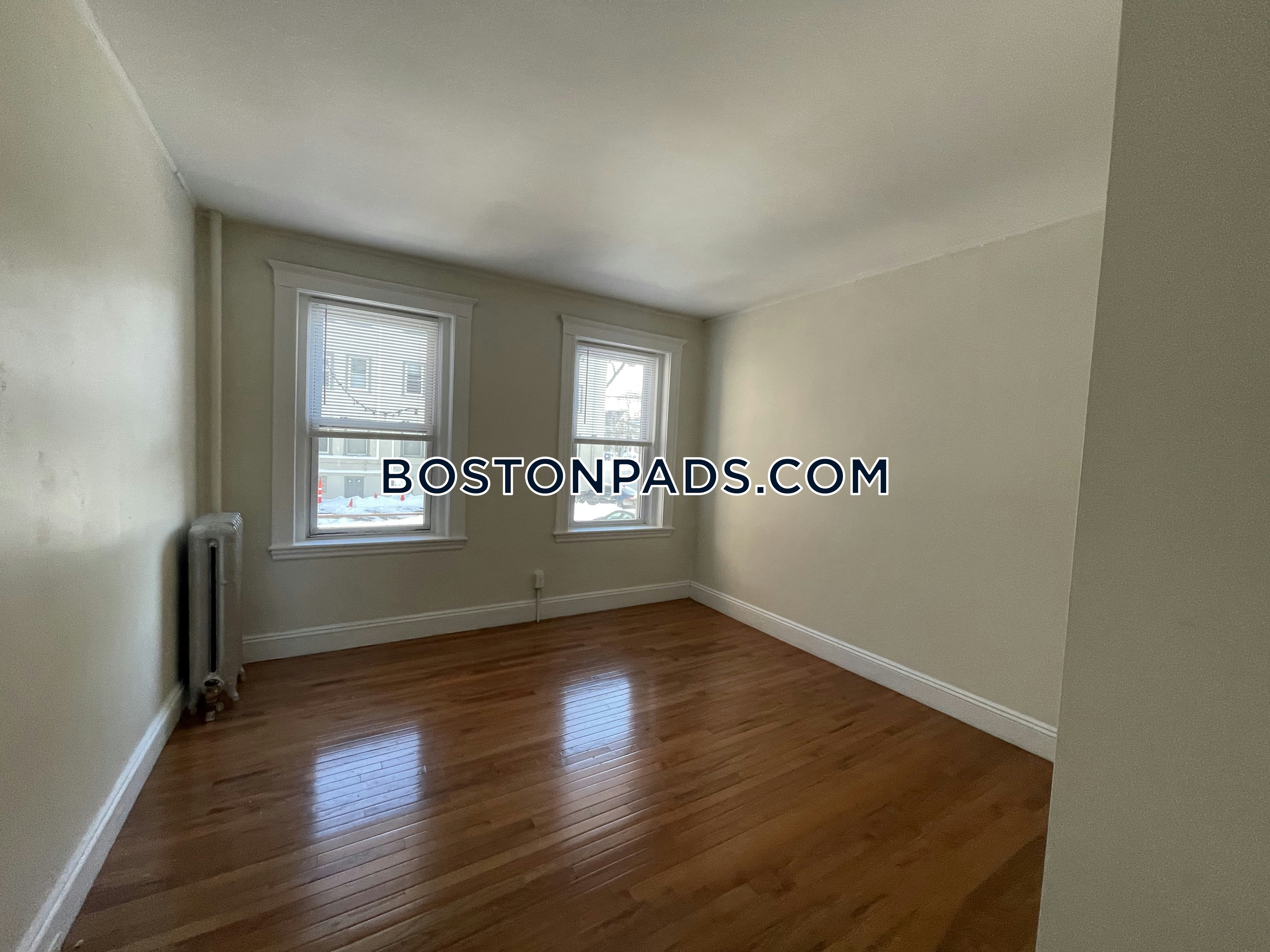 Boston - 3 Beds, 1 Baths