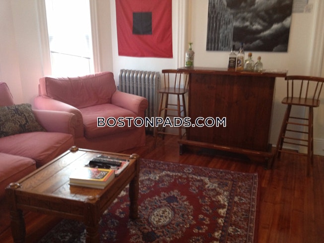 Boston - $4,200+ /mo