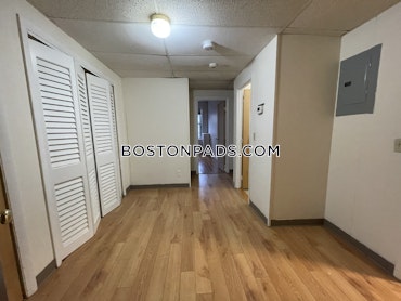 Boston - 3 Beds, 1.5 Baths