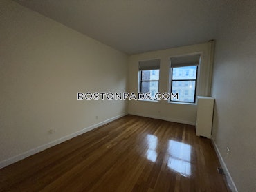 Boston - 3 Beds, 1.5 Baths