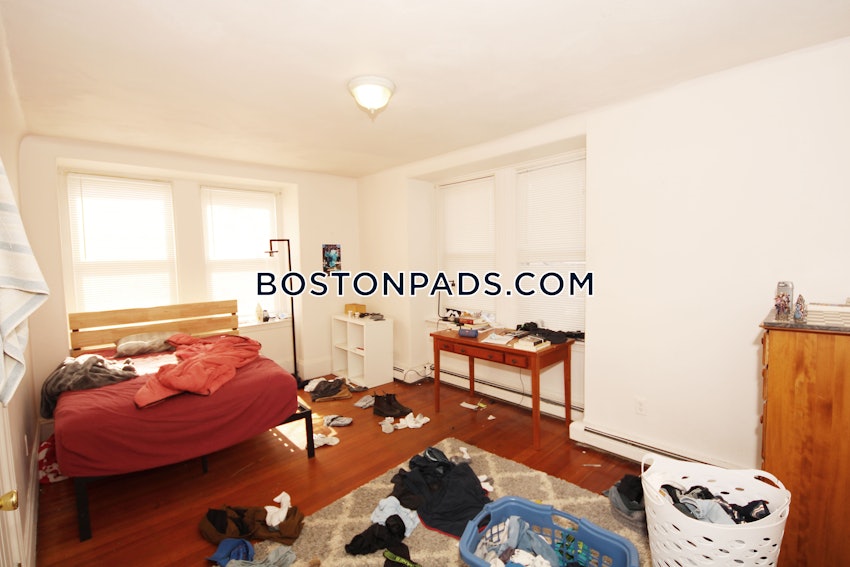 BOSTON - ALLSTON - 4 Beds, 2 Baths - Image 28