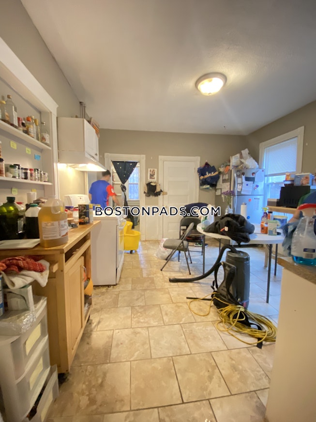 Roxbury Crossing - $3,900+ /mo