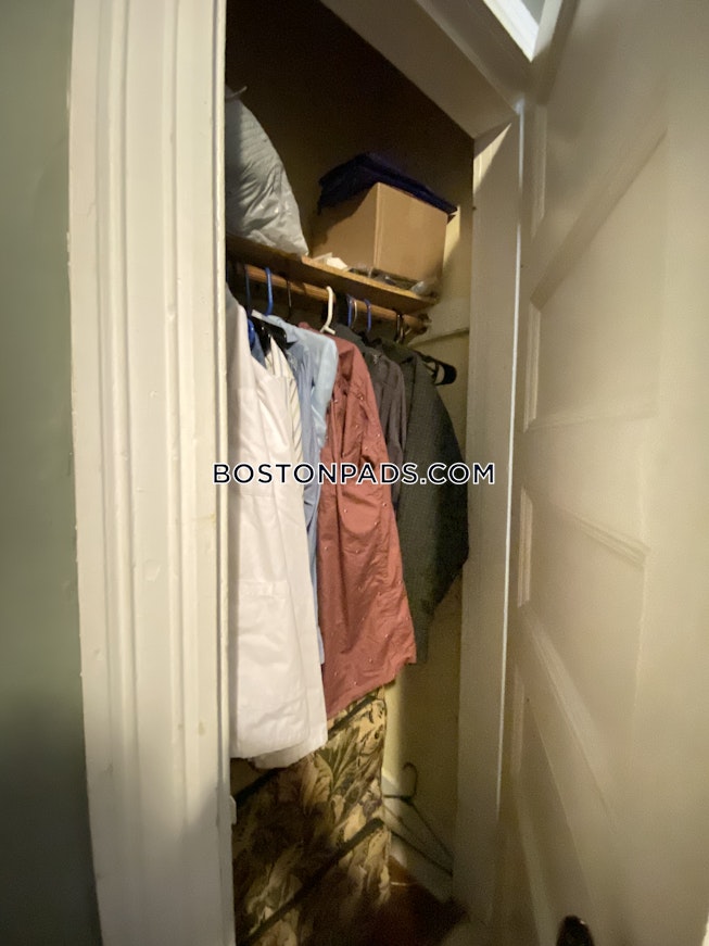 Roxbury Crossing - $3,900+ /mo