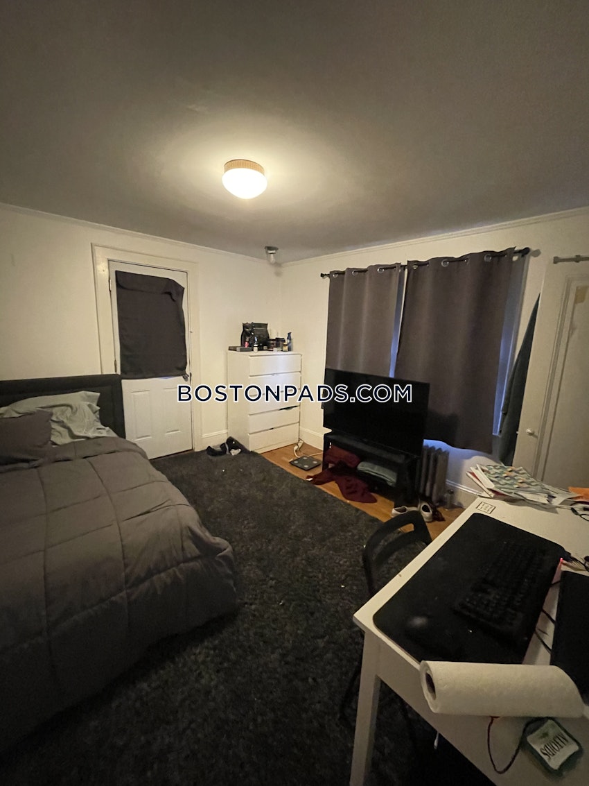 BOSTON - BRIGHTON - BOSTON COLLEGE - 8 Beds, 4 Baths - Image 12