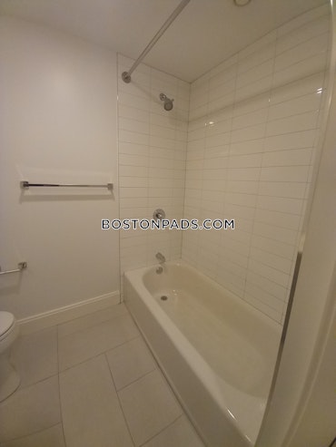 Boston - 2 Beds, 2 Baths