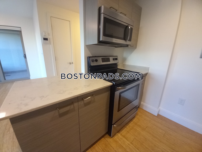 Boston - $4,200+ /month