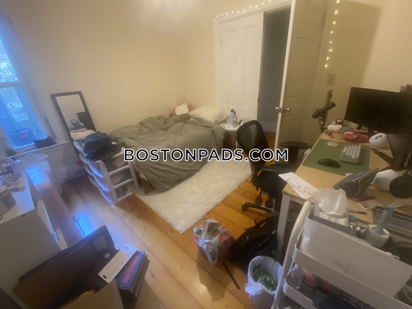 BOSTON - MISSION HILL - 2 Beds, 1 Bath - Image 4