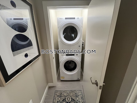 Charles St. Cambridge photo 29