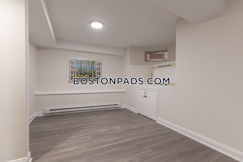 BOSTON - NORTHEASTERN/SYMPHONY - 3 Beds, 2 Baths - Image 14