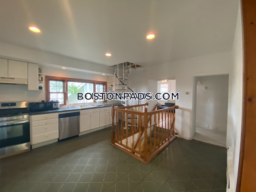 BOSTON - ALLSTON - 6 Beds, 2.5 Baths - Image 5