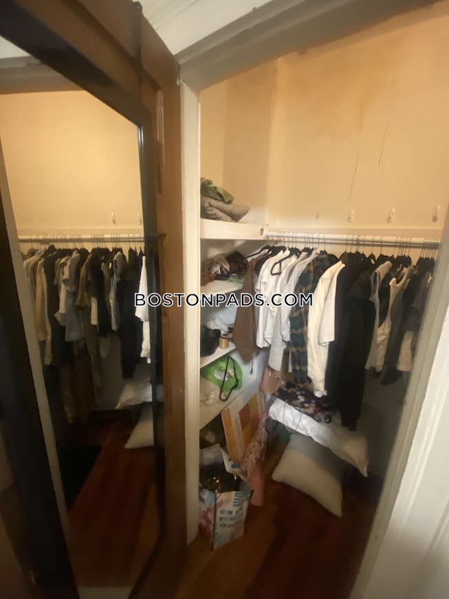 Medford - $3,300+ /mo