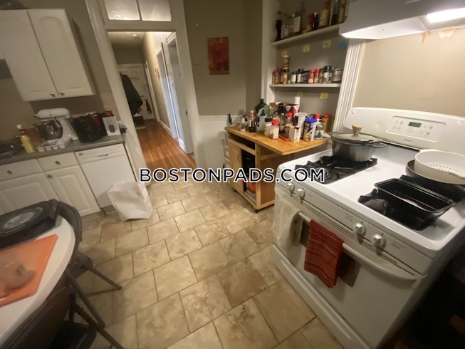 Roxbury Crossing - $3,900+ /mo