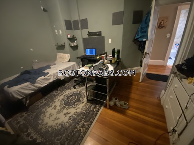 Roxbury Crossing - $3,900+ /mo