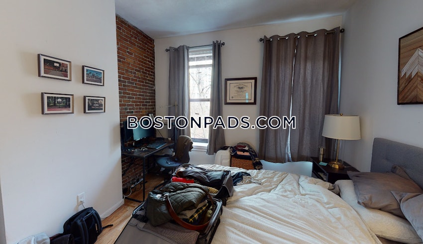 BOSTON - BAY VILLAGE - 3 Beds, 1.5 Baths - Image 6
