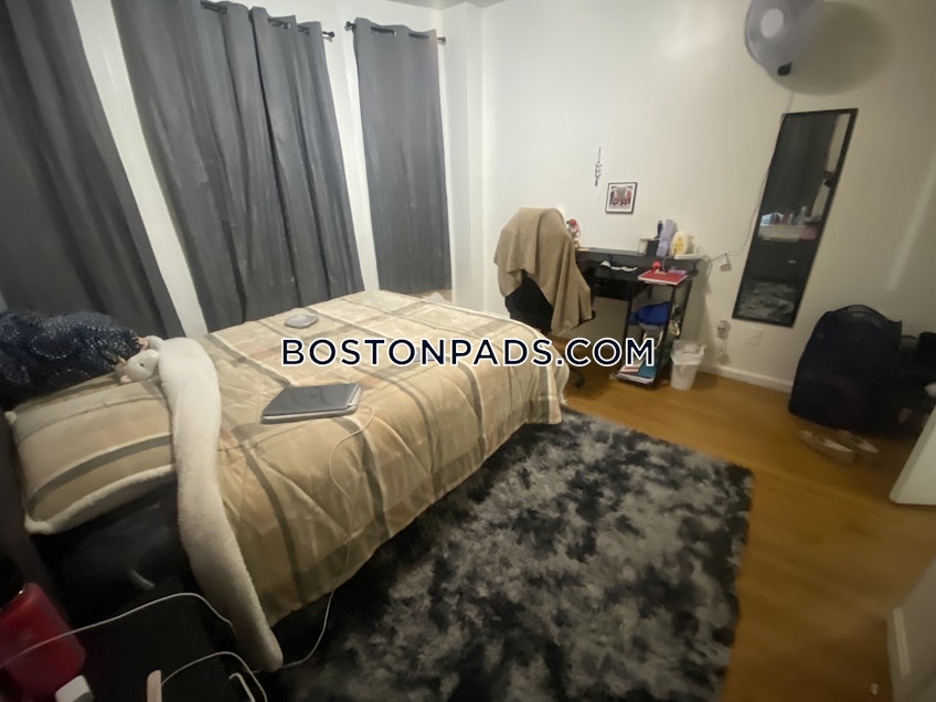 Boston - $4,600+ /month