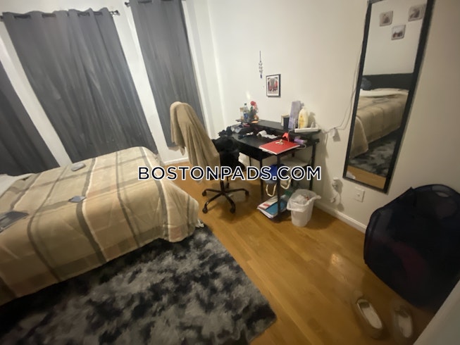 Boston - $4,600+ /mo