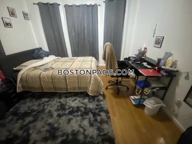 Boston - $4,600+ /mo